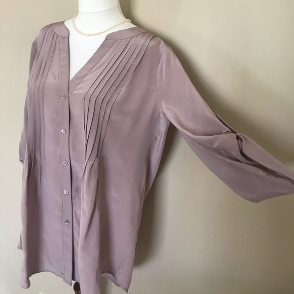 BCBG BCBGMAXAZRIA ‘Aster’ Silk Blouse - Picture 4 of 6